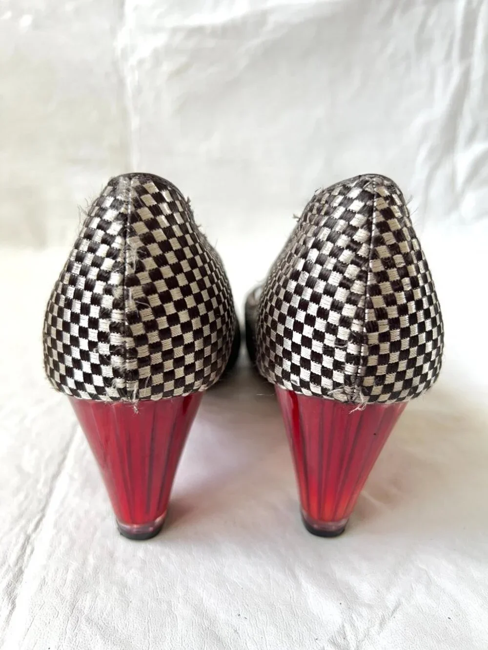 Poetic License high heel shoes 9.5 brown woven peep toe clear heel cherry beads